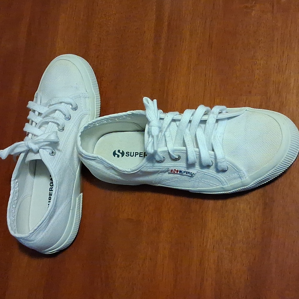 Superga Classic White Canvas Lace Up Sneakers Womens Sz 37/US 6.5M - Picture 2 of 11